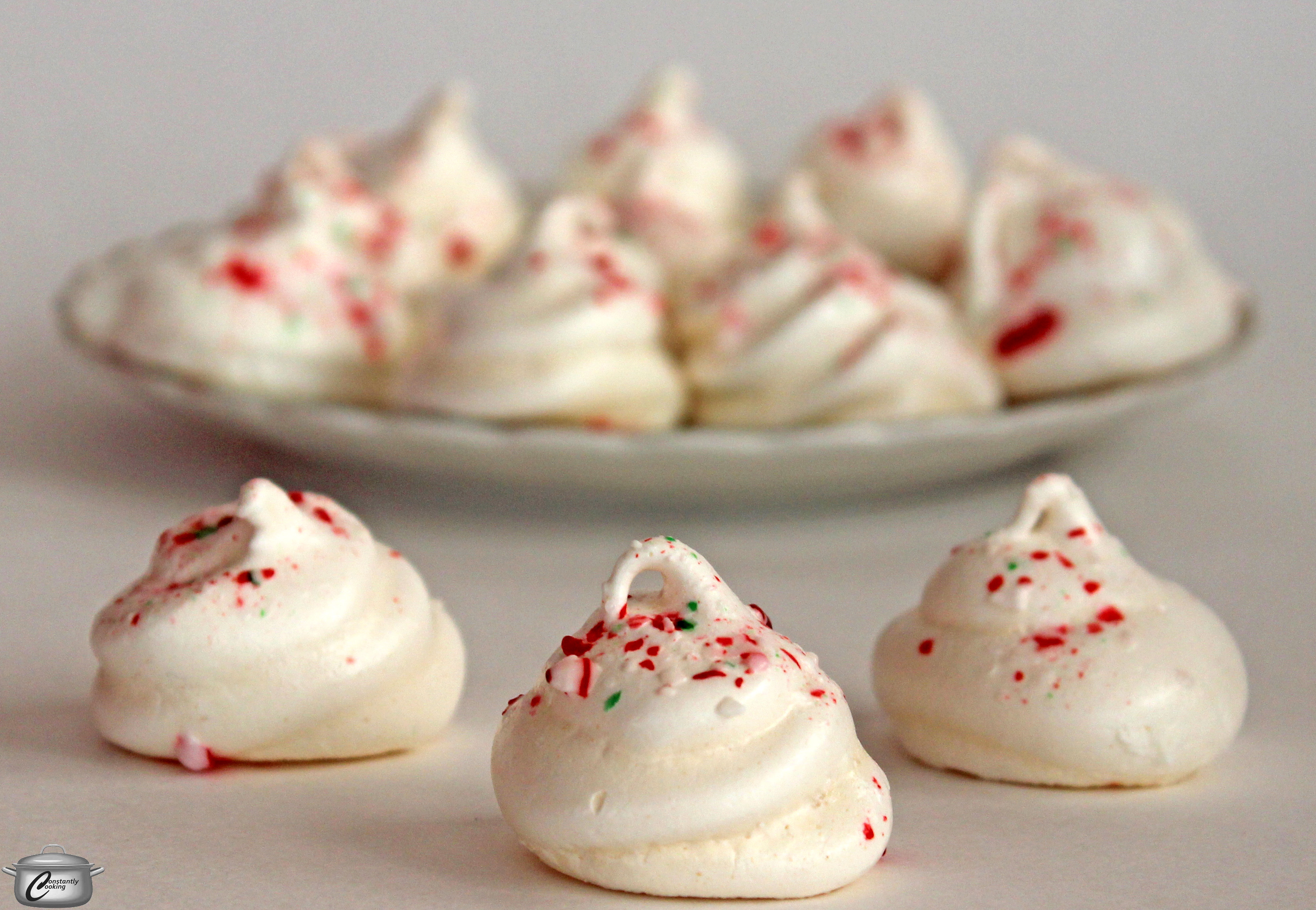 peppermint meringue drops