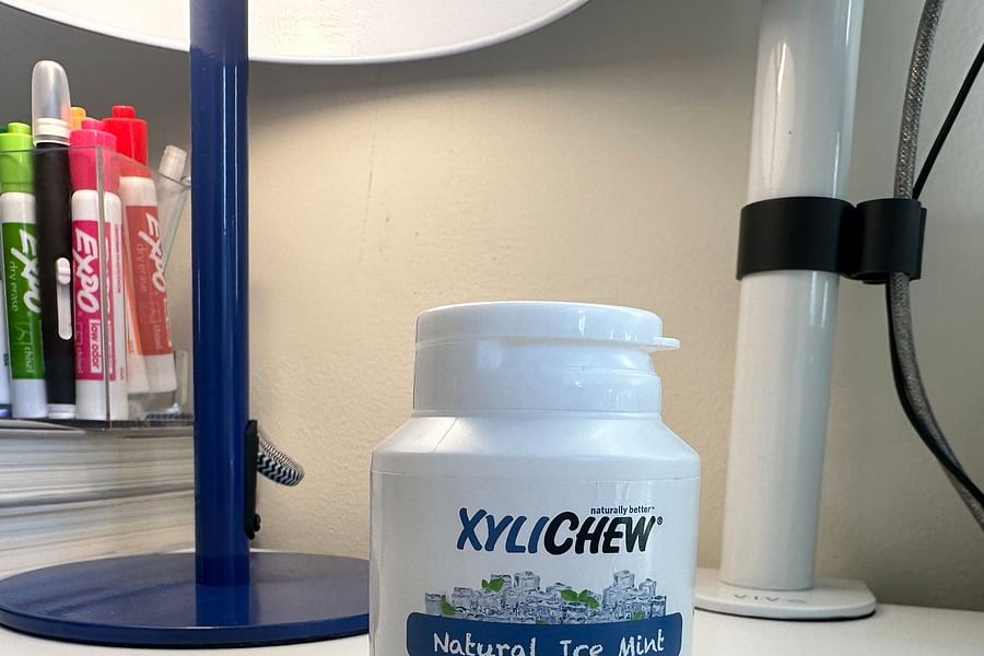 xylitol sugarless gum